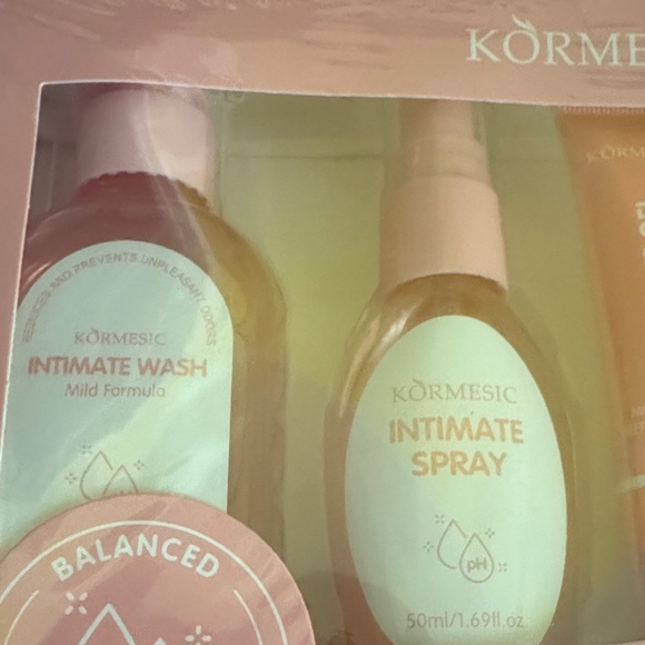 Kormesic Intimate Kit 5-Piece Set - Pink - Picture 8 of 9